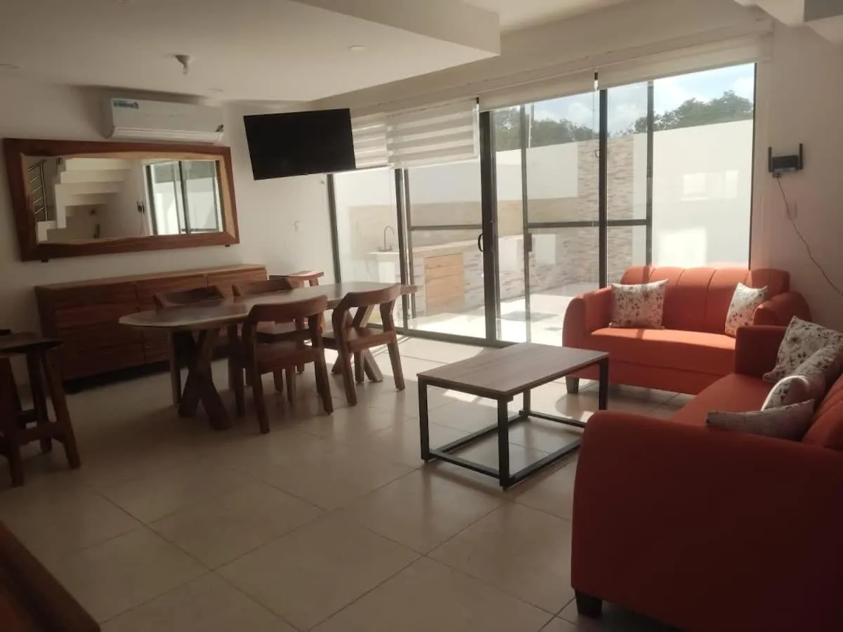 Moderna Villa 3 Pisos Condominio 신데 델 카르멘 펜션