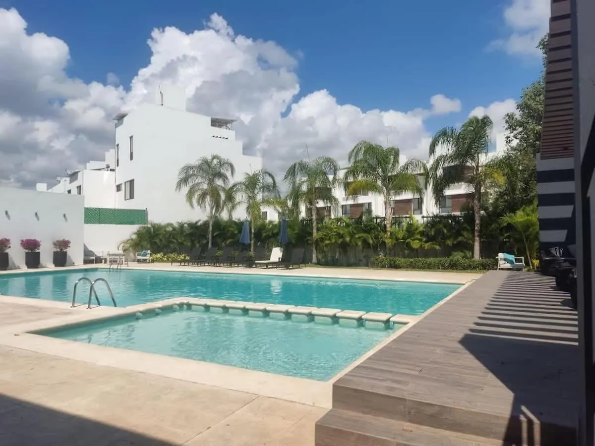 Moderna Villa 3 Pisos Condominio 신데 델 카르멘