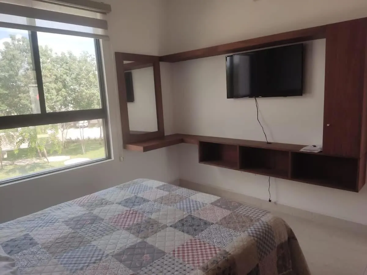 Moderna Villa 3 Pisos Condominio Playa Del Carmen Mexiko