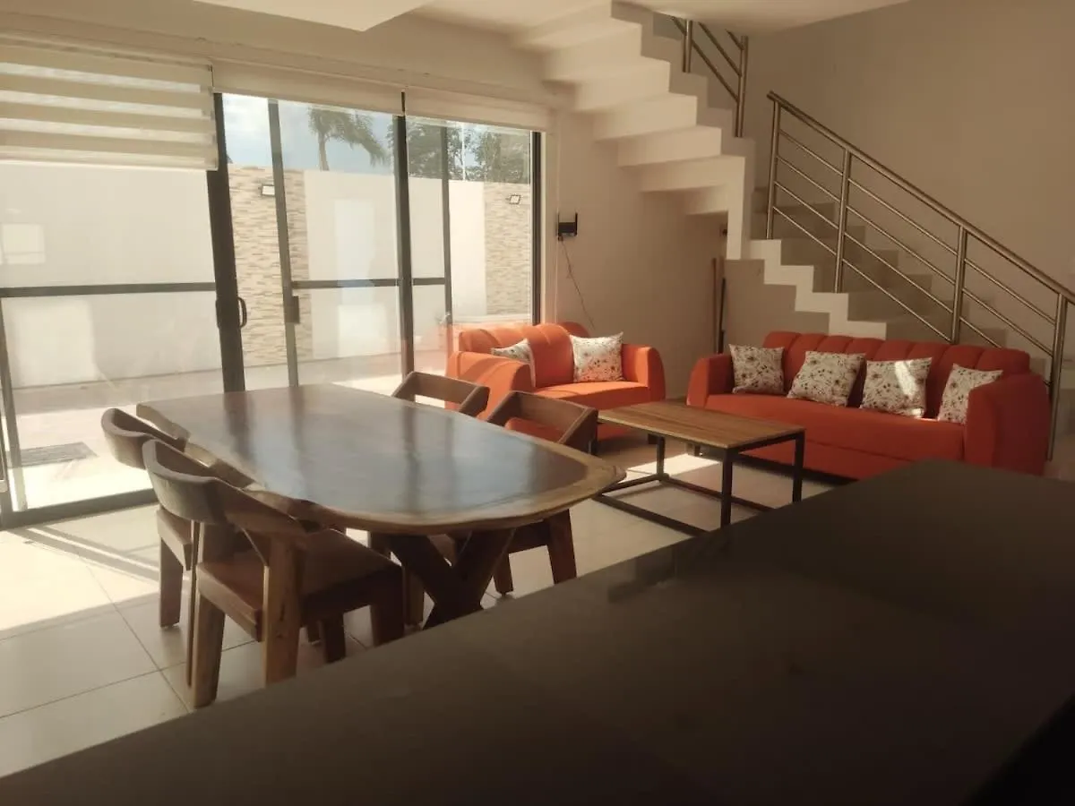 Moderna Villa 3 Pisos Condominio Playa Del Carmen Mexiko